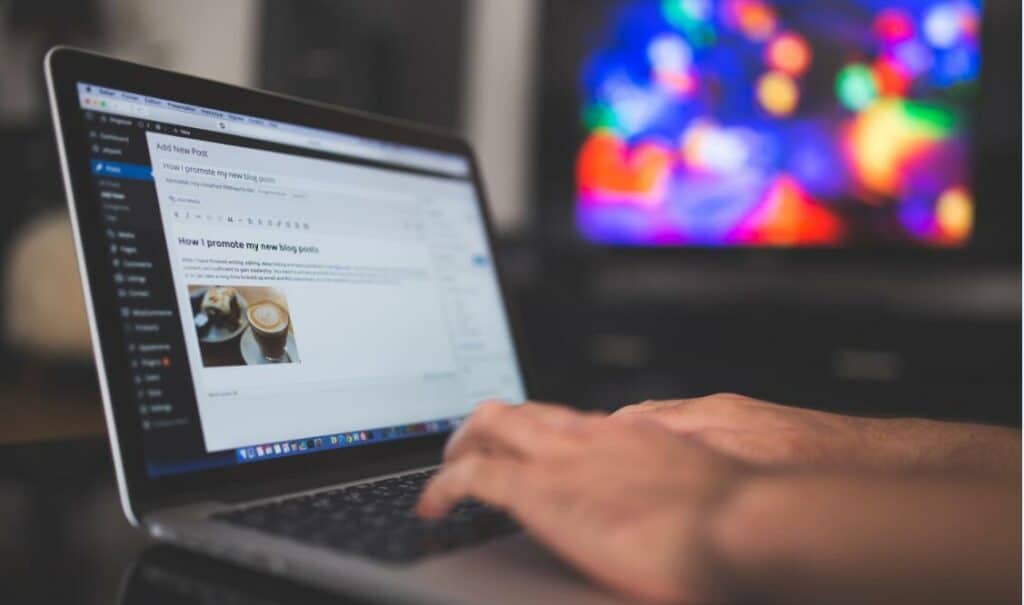 Buat_Duit_Dengan_Blog buat duit dengan blog